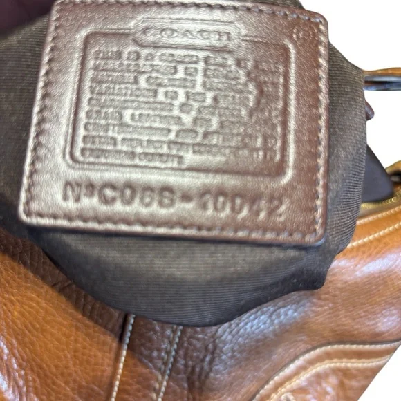 Vintage Coach Y2K Shoulder Bag Brown Leather 10042 Soho Handbag Purse - Picture 10 of 10